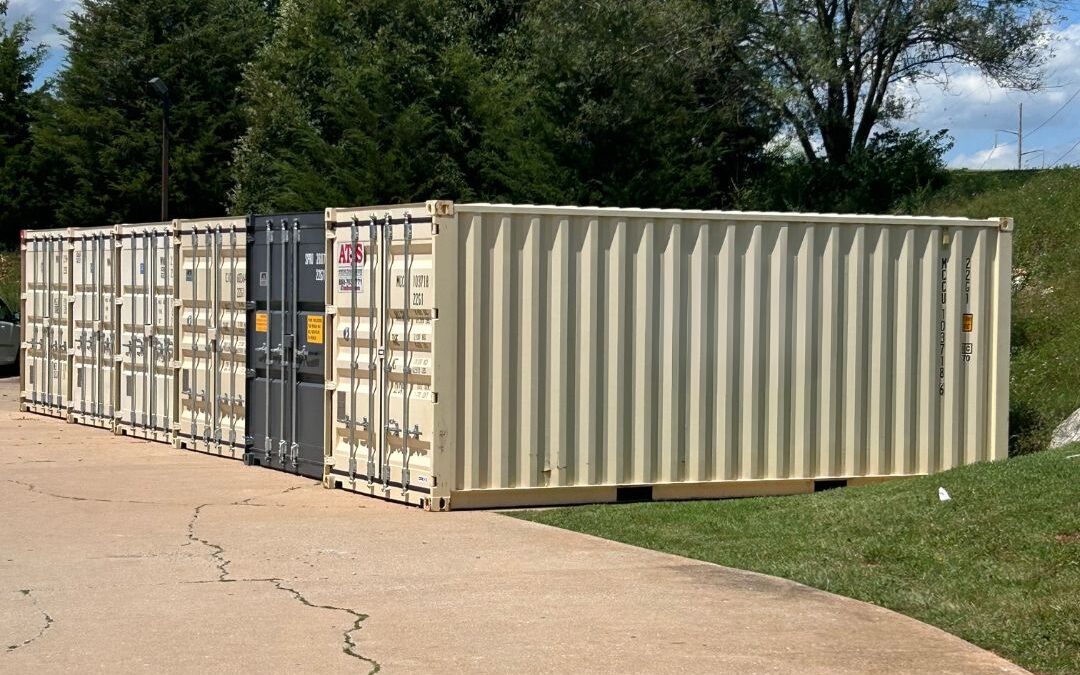 The Advantages of Using Shipping Containers for On-Site Storage